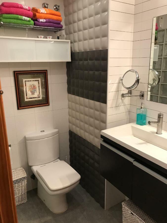 Апартаменты Apartamento Centro Rincon Playa Ринкон-де-ла-Викториа Экстерьер фото