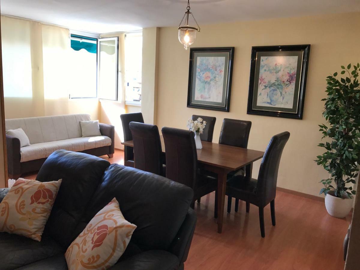 Апартаменты Apartamento Centro Rincon Playa Ринкон-де-ла-Викториа Экстерьер фото