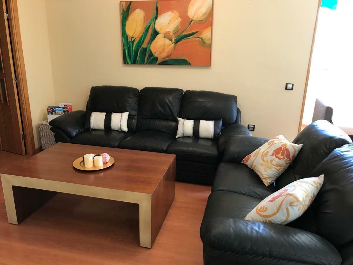 Апартаменты Apartamento Centro Rincon Playa Ринкон-де-ла-Викториа Экстерьер фото